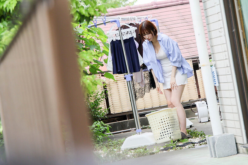 「【巨乳熟女】痴女叔母の射精禁止お仕置きSEX！顔射・中出しで何度もイキまくる下着泥棒への罰」のサンプル画像3枚目