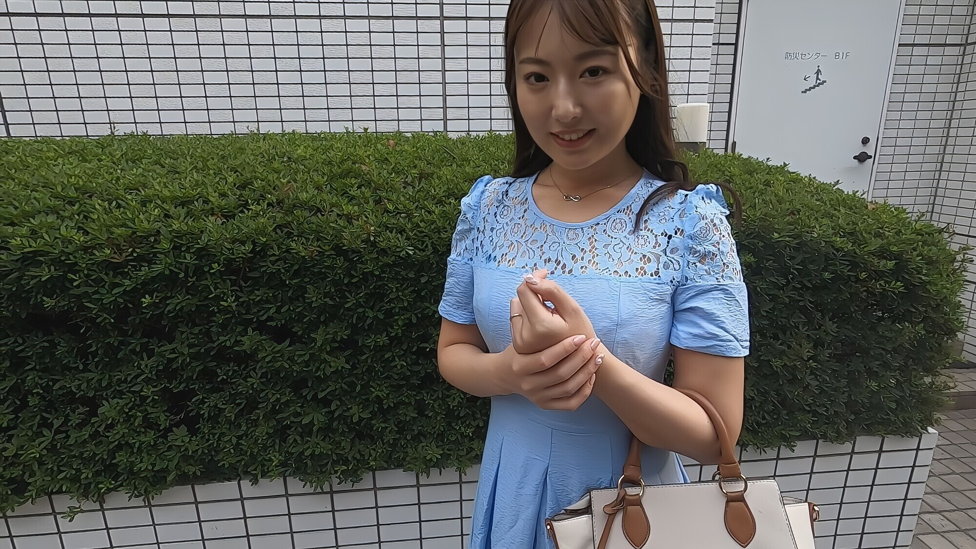 「葉月さん」のサムネイル