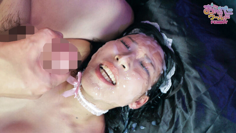 「青山ネル×ニューハーフ乱交カフェでごっくん＆ぶっかけ！男の娘と楽しむ大人の社交場」のサンプル画像17枚目