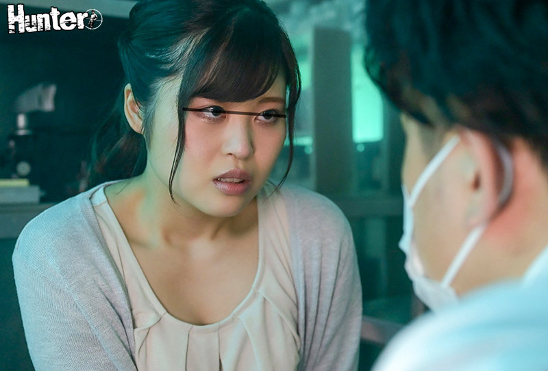 「美人ナースが恥辱プレイで快楽覚醒！イラマチオで責められる看護婦の羞恥姿」のサンプル画像2枚目