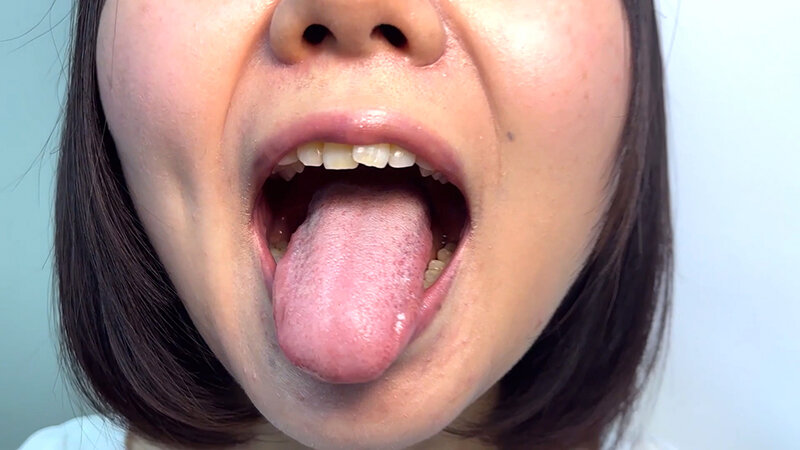 「【素人ナンパ】街角お姉さんみゆりちゃんの口内観察！テレビ局AD美女が恥じらい体験」のサンプル画像6枚目