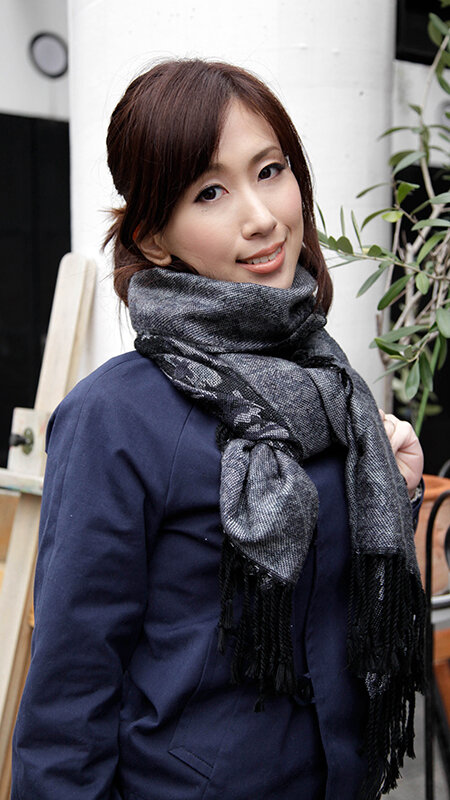 「【素人人妻ナンパ】清楚なセレブ若妻に中出し！超乳巨乳妻のパイズリご奉仕36人8時間SP」のサンプル画像6枚目