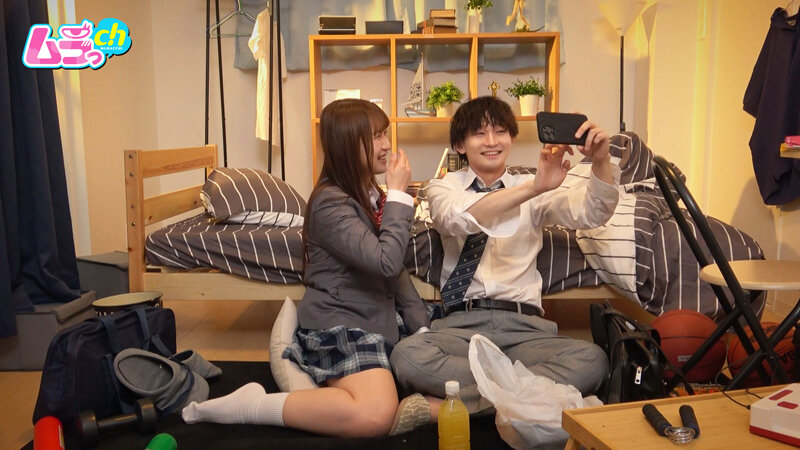 「山口由愛の美乳美少女プライベート盗撮映像｜素人カップルの初々しい秘密のハメ撮り記録」のサムネイル