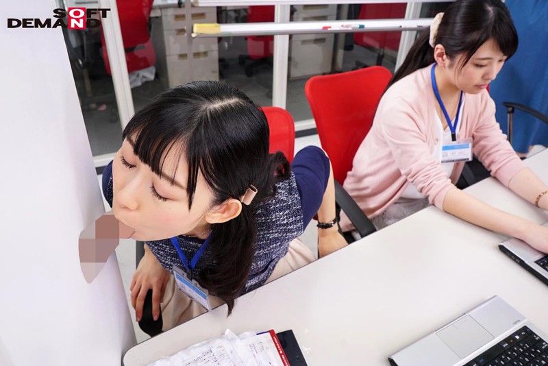 「美谷朱里・黒川すみれら人気女優8名が魅せるOLごっくんフェラ！オフィスで誘惑する美女たち」のサンプル画像4枚目